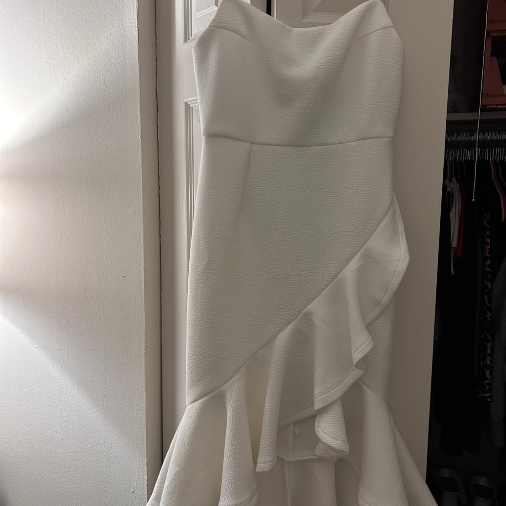 Hello Molly White Trumpet Dress